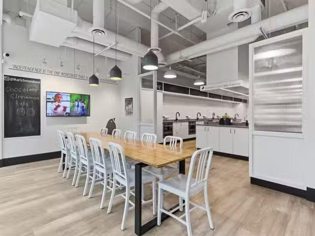 Business for sale in Richmond, Richmond, 120 6699 River Road.