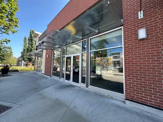 Business for sale in Richmond, Richmond, 1625 4791 Mc Clelland.