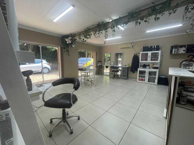 BUSINESS INVESTORS GREAT INCOME IN GLENVISTA