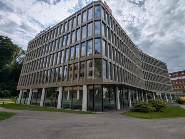 BUSINESSPARK MODERN UND STEUERGÜNSTIG