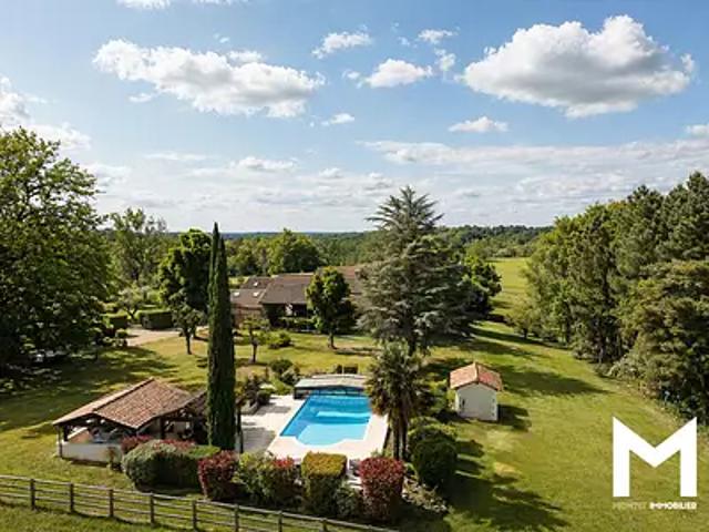 Bussac 24350 Achat / Vente maison 8 pièces t8 piscine terrasse