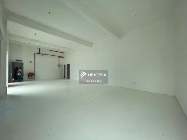Butterworth factory warehouse for rent 35,000 sqft land | 18,000 sqft build up | 18ft–30ft ceiling height | 100 amp upgradeable to 300 amp | 2 ton floor loading