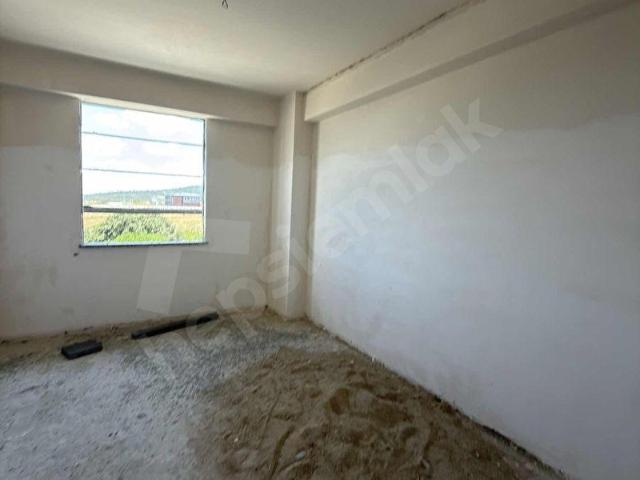 BUTİK SİTE İÇERİSİNDE 2+1 Balkonlu ara kat daire Ekim ayı teslim