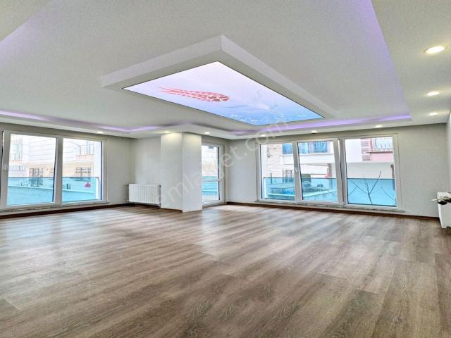 Butik Site İçi Ebeveyn Banyolu Kapalı Otoparklı Metrobüse 5 Dk