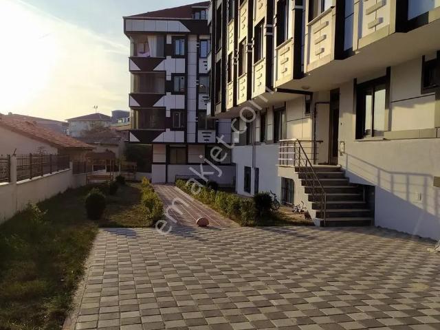 Butik Site İçinde Satılık 85 M² 2+1 Ters Dubleks.kat Daire