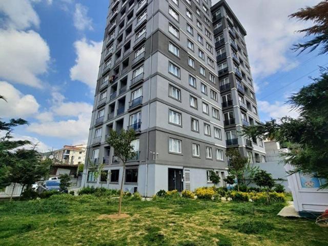 Bütik sitede kiracılı kelepir ulaşımrahat otoparklı daire
