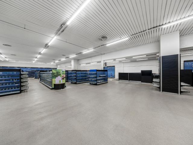 Butikslejemål på 867 m² med maksimal synlighed og parkering – midt på Nørrebro