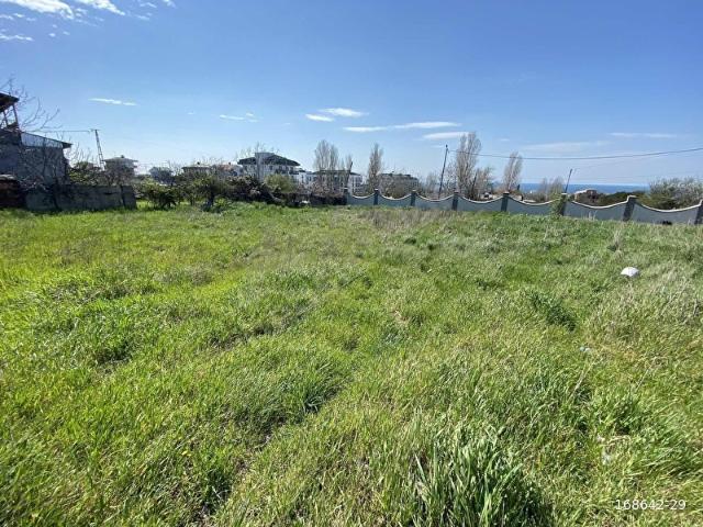 Büyükçekmece Celaliye de Manzaralı 1195m2 Satılık imarlı Arsa