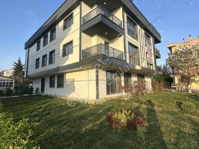 Büyükçekmece Celaliyede Deniz Manzaralı Kiralık Dubleks