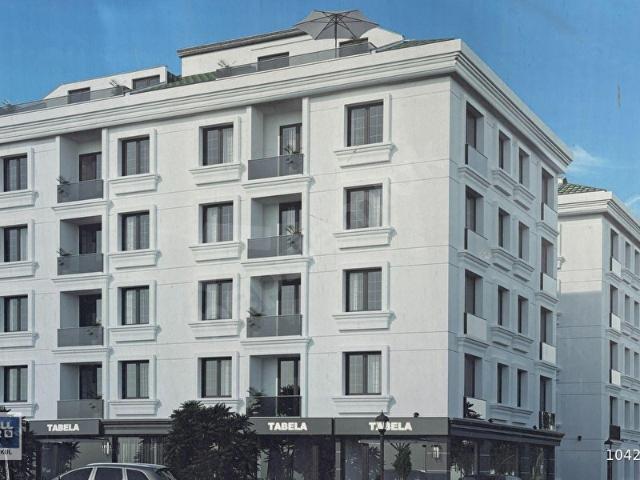 Büyükçekmece Cengiz Topel Yücesan Konaklarında Balkonlu Güneş Enerjili Satılık 2+1 Daire