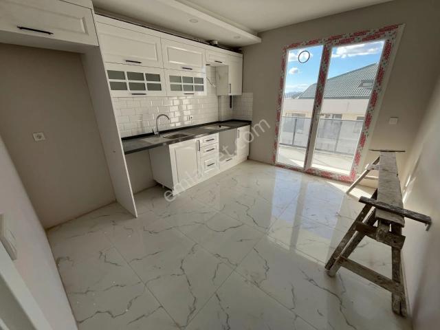 Büyükçekmece Cumhuriyet Mah Sıfır Lüks Butik Sitede 2+1 Acil Satılık Daire