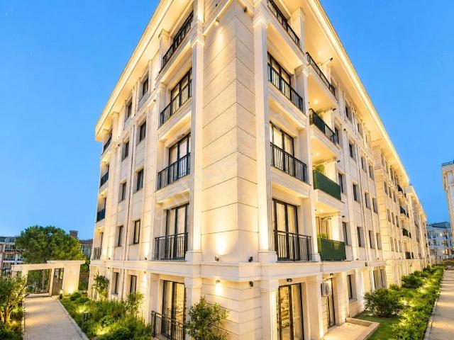 Büyükçekmece Beykent'te 3+1 Oturuma Hazır Satılık Daire