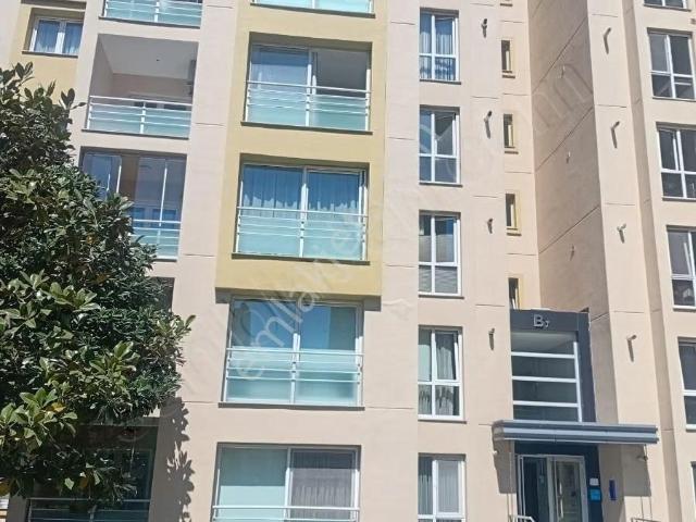 Büyükçekmece Kentpulusta Deniz Manzaralı Satılık Daire
