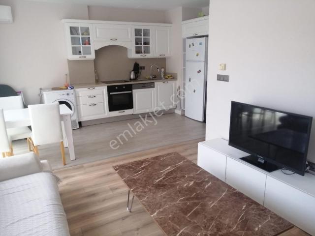 Büyükçekmece Pınartepe Mah Site İçinde 2+1 86m2 Satılık Daire