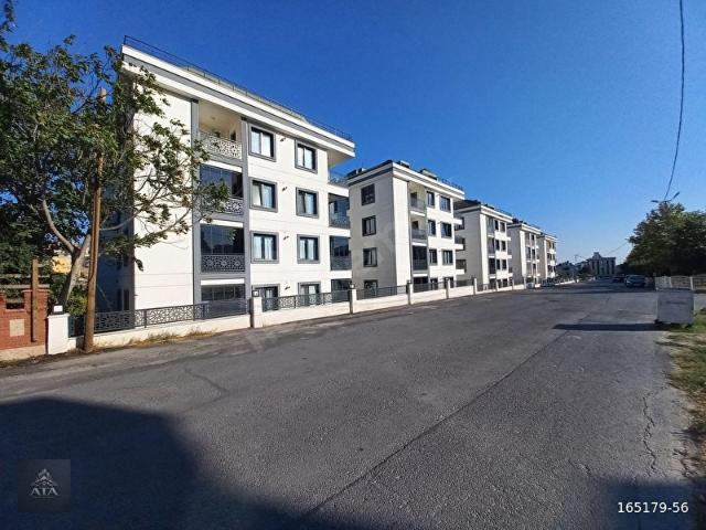 BÜYÜKÇEKMECE PINARTEPE MAHALLESİ SATILIK GİYİNME ODALI 2+1 DAİRE
