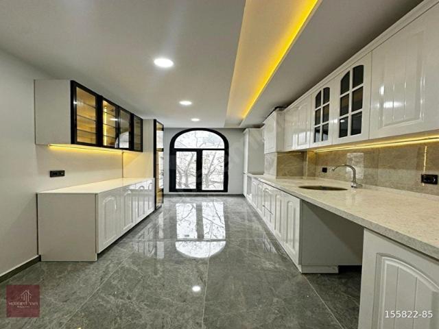 BÜYÜKÇEKMECE PINARTEPEDE SIFIR SİTE İÇİNDE SATILIK LÜX DAİRELER