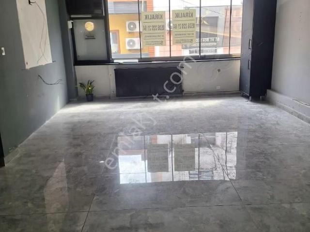 Büyükşehir Belediyesi Yakını Çavuş Sokakta 2+1 Satılık Ofis