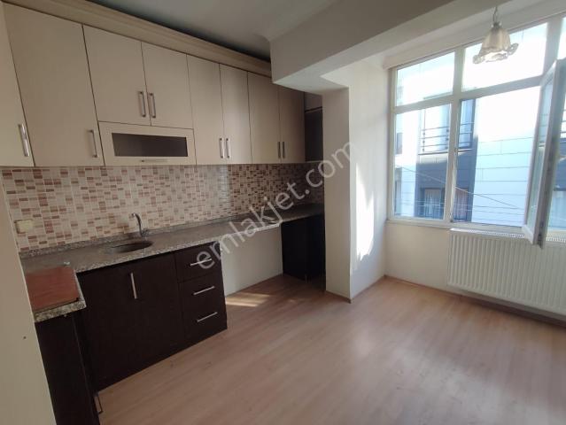 Büyük Migros Civarında, 2 Bağımsız Daireli Fırsat Dublex !