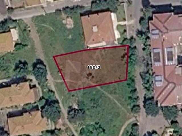 Büyükada Emlak'tan 562 m2 Deniz Manzaralı Konut İmarlı Arsa