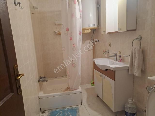 Büyükdere Mahallesinde Kiralık Eşyalı Ev