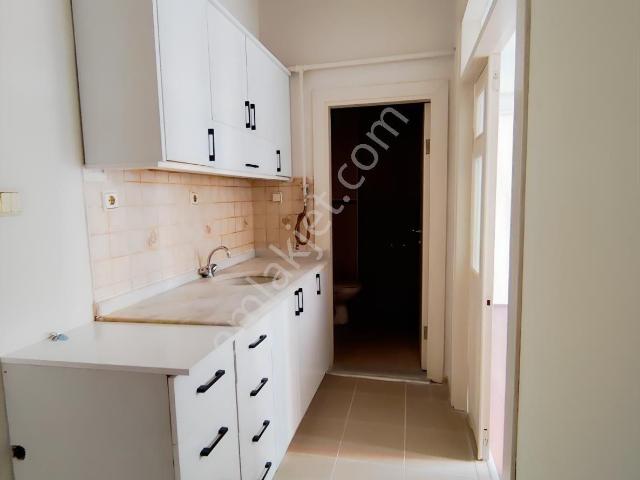 Büyükderede, Üniversite Yakını, Satılık 1+1 Daire