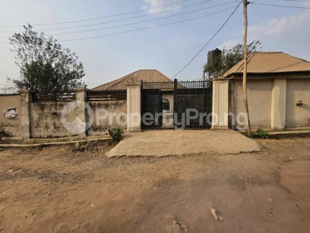 Buy 3 Unit Of 3 Bedrooms Bungalow in Ibadan Oyo 2NEEA | PropertyPro Nigeria