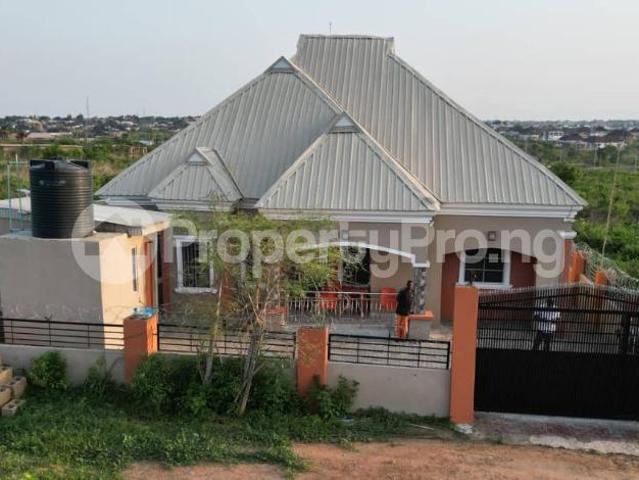 Buy 3 Bedroom Bungalow in Ilorin Kwara 6MLYB | PropertyPro Nigeria
