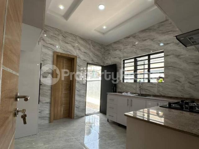 Buy 3 Bedroom Bungalow in Jericho, Ibadan Oyo 7MUNM | PropertyPro Nigeria