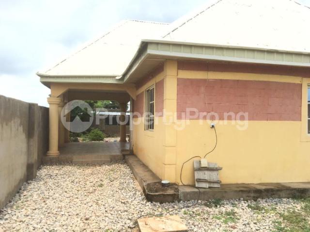 Buy 3 Bedroom Bungalow in Kaduna South Kaduna 6LVFW | PropertyPro Nigeria