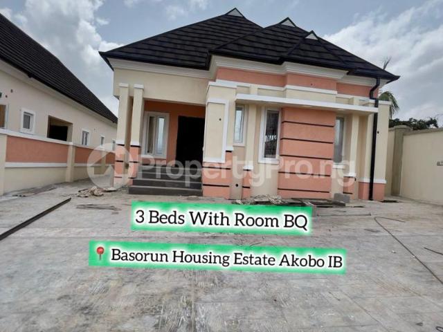 Buy 3 Bedroom Bungalow With Bq in Akobo, Ibadan Oyo 7MRJA | PropertyPro Nigeria
