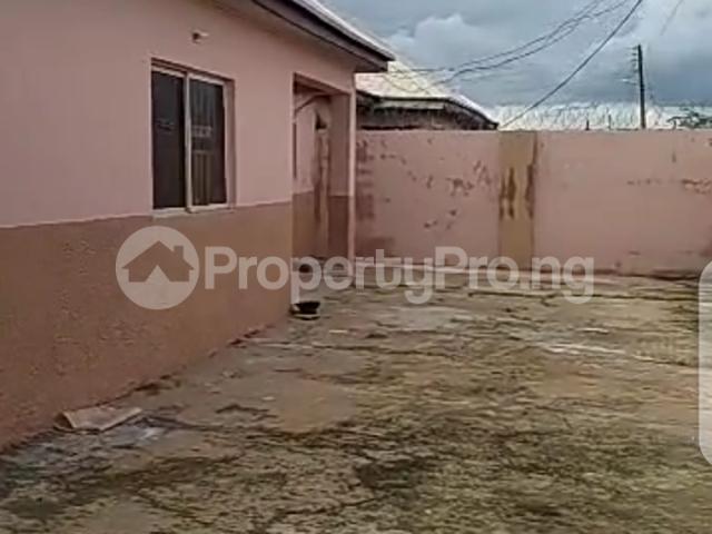 Buy 3 Bedroom Bungalow With Bq in Kaduna North Kaduna 9LVGK | PropertyPro Nigeria