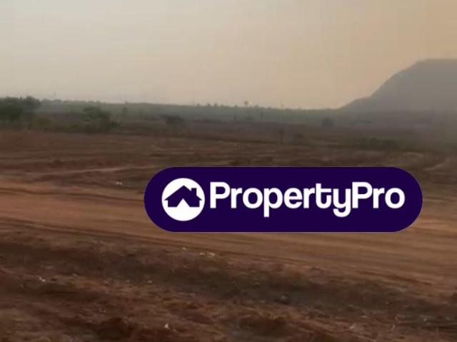 Buy 3 Bedroom Block Of Flats in Lugbe Abuja 5MZBA | PropertyPro Nigeria