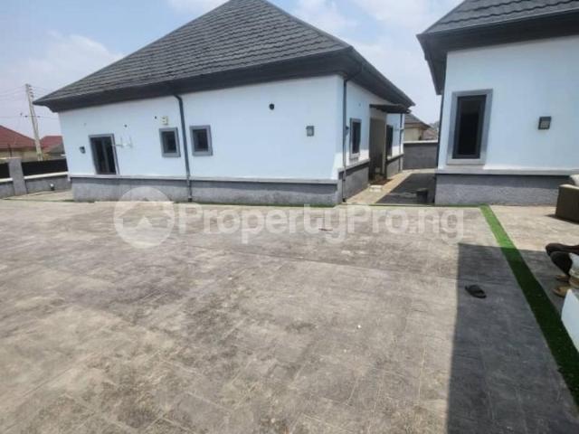 Buy 3 Bedroom Detached Bungalow With 2 Bq in Gwarinpa Abuja 2MSFQ | PropertyPro Nigeria