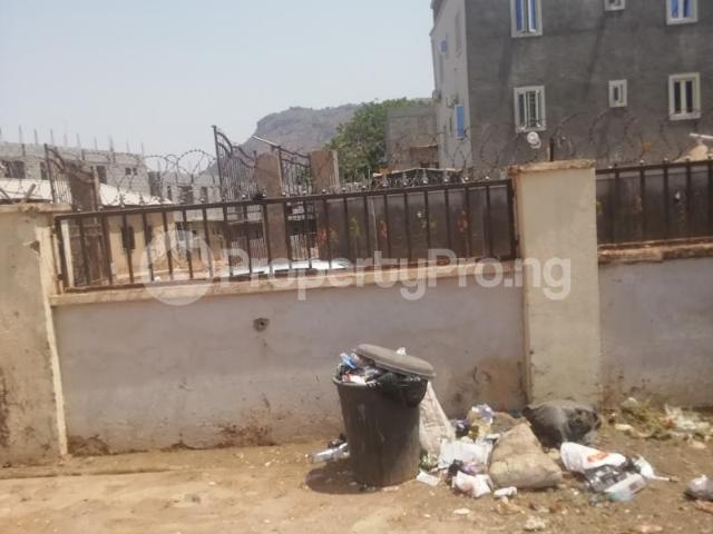 Buy 3 Bedroom Flat in Gwarinpa Abuja 0MRWT | PropertyPro Nigeria