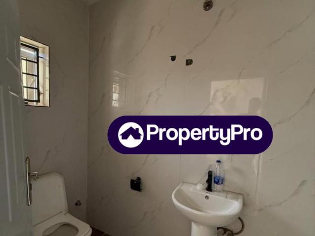 Buy 3 Bedroom Flat in Idu Industrial Institution and Research Abuja 1NCQJ | PropertyPro Nigeria