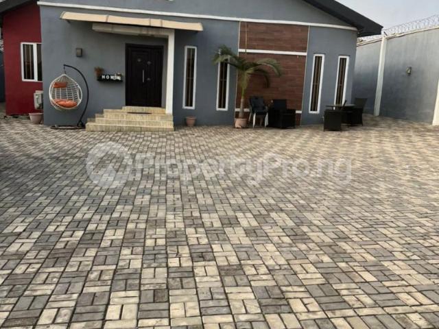Buy 3 Bedroom Flat in OGBA GRA, Ogba Lagos 7MQLZ | PropertyPro Nigeria