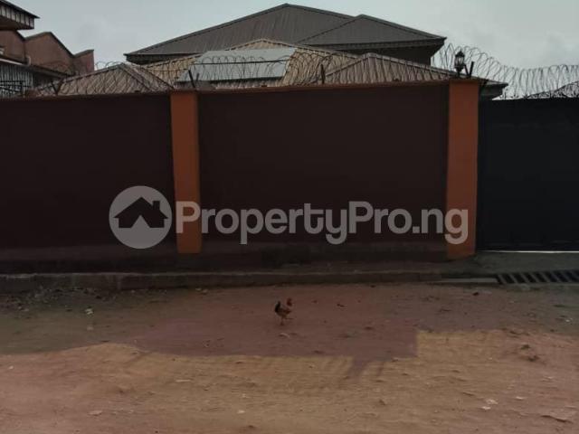 Buy 3 Bedroom Flat With Bq in Alimosho Lagos 7MLNU | PropertyPro Nigeria