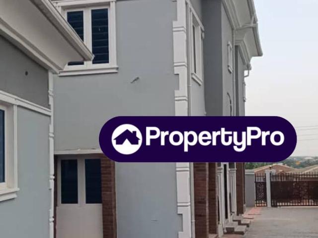 Buy 10 Bedroom Block Of Flats in Ikorodu Lagos 1MWLT | PropertyPro Nigeria