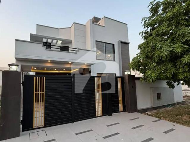 Buy 10 Marla House At Highly Affordable Price