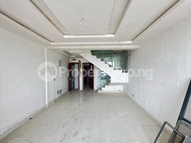 Buy 2 Bedroom Maisonette in Lekki Phase 1, Lekki Lagos 7MVEM | PropertyPro Nigeria