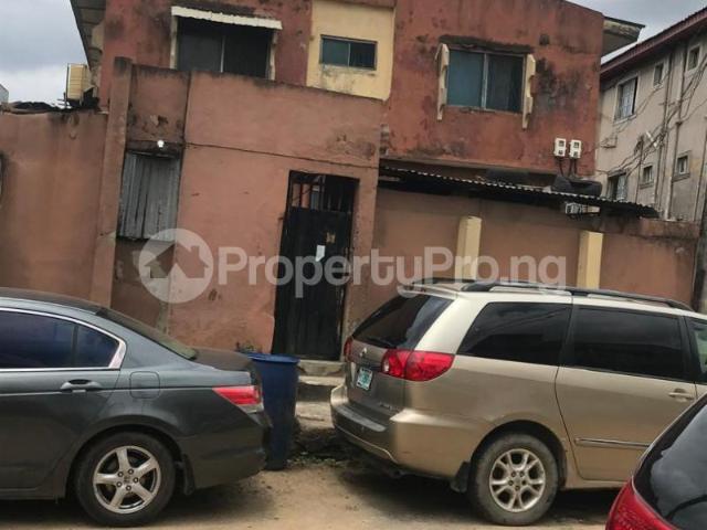 Buy 1 Stoery Building in Sabo, Yaba Lagos 0MAYZ | PropertyPro Nigeria