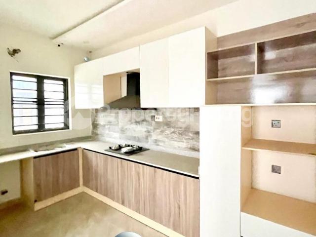 Buy 2/3/4 Bedroom Terraced Duplex in Alimosho Lagos 2MQUK | PropertyPro Nigeria