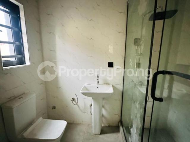 Buy 2 Bedroom Apartment in Surulere Lagos 7NLPZ | PropertyPro Nigeria