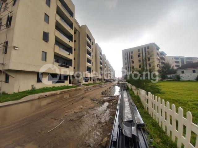 Buy 2 & 3 Bedroom Apartment in Ogunlana, Surulere Lagos 8LKWH | PropertyPro Nigeria