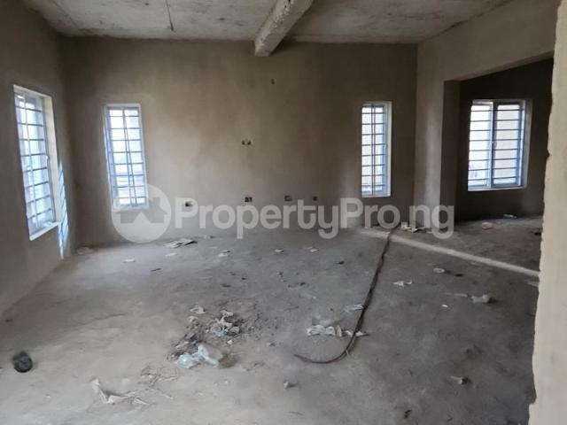 Buy 2 Units Of 4 Bedroom Duplex And 2 Bedroom Duplex in Ojoo, Ibadan Oyo 9MDAW | PropertyPro Nigeria