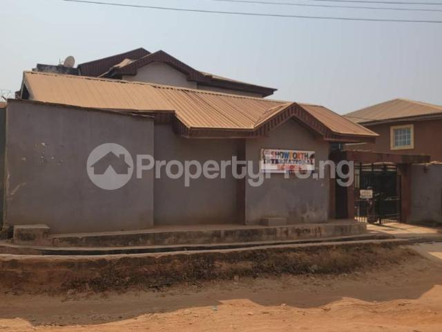 Buy 2 Units Of 4 Bedroom Duplex With 5 Units Self Contained in Ibadan Oyo 1MKFT | PropertyPro Nigeria