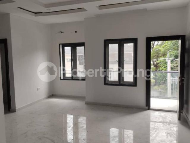 Buy 2 Bedroom Apartment With Bq in Old Ikoyi, Lagos 7MHLH | PropertyPro Nigeria