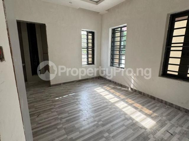 Buy 2 Bedroom Apartment With Bq in Lekki Phase 1, Lekki Lagos 6MSFE | PropertyPro Nigeria