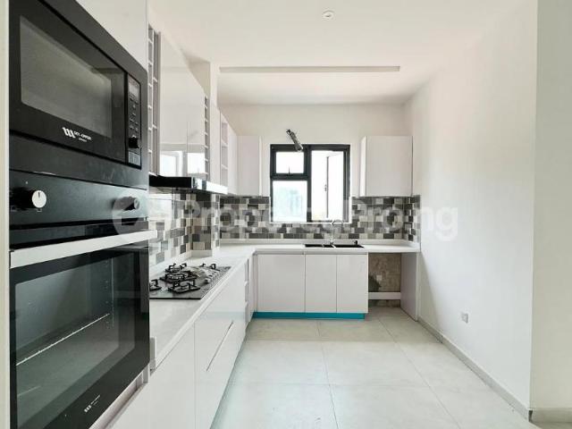 Buy 2 Bedroom Apartment in Victoria Island Lagos 6MRZQ | PropertyPro Nigeria