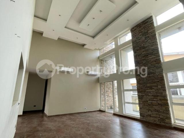 Buy 2 Bedroom Apartment in Ikoyi Lagos 3MCZA | PropertyPro Nigeria
